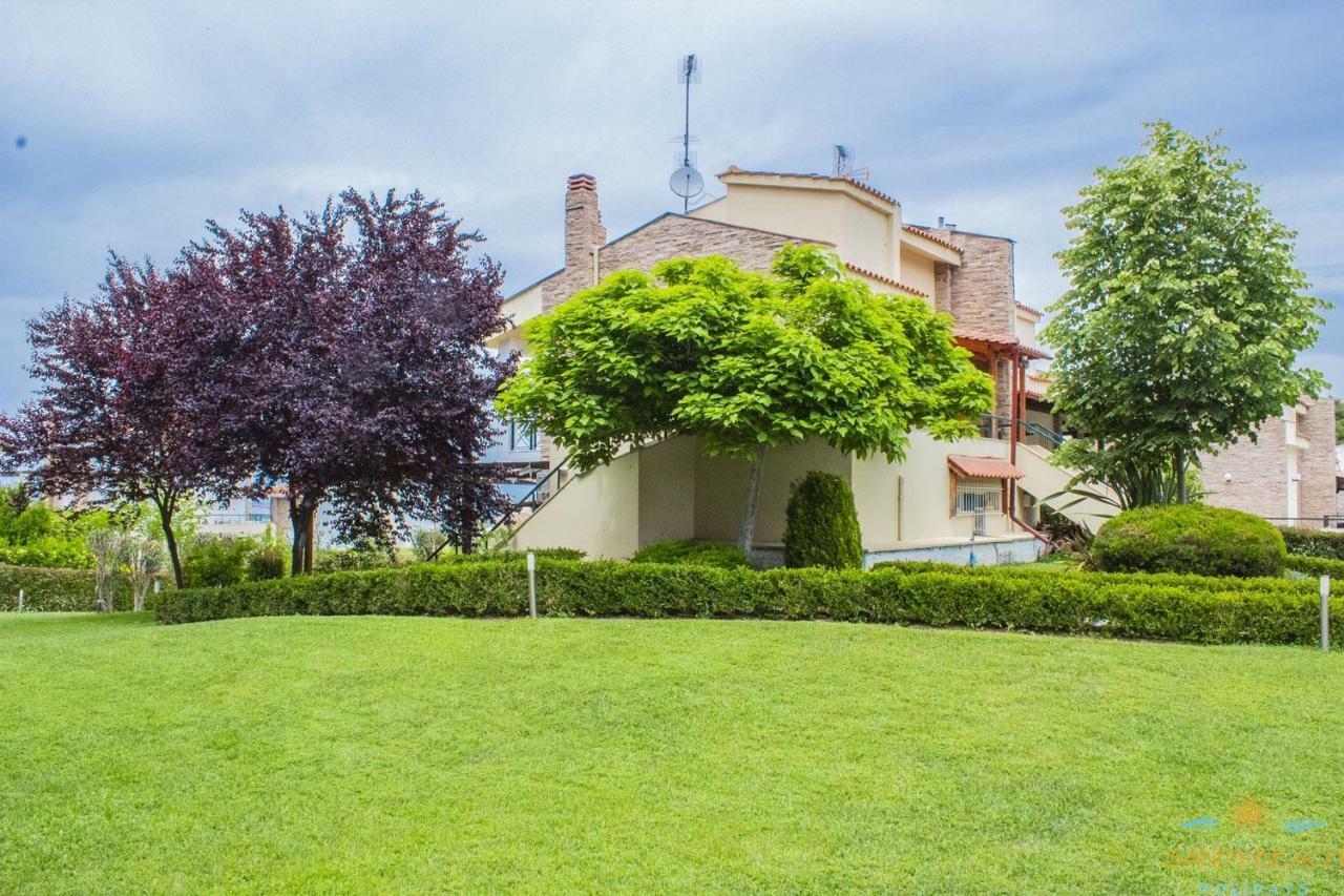 Sani Residence Villa Kültér fotó
